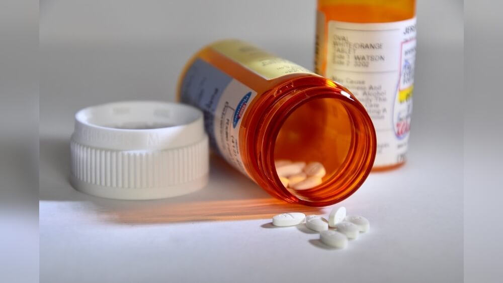 Can Personal Care Assistant Administer Medication: Essential Facts Revealed 1 Can Personal Care Assistant Administer Medication