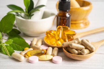 What are the Health Benefits of Herbal Supplements