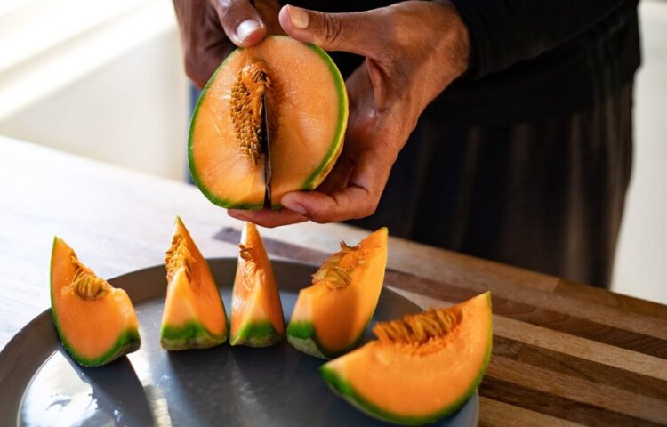 What are the Nutritional Benefits of Eating Cantaloupe