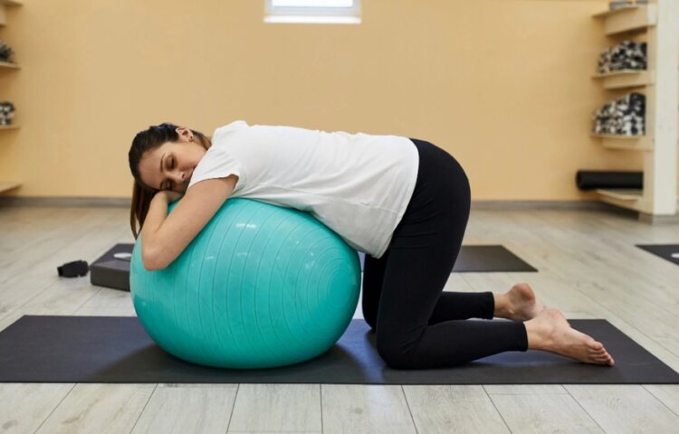 When Should You Start Using Exercise Ball in Pregnancy